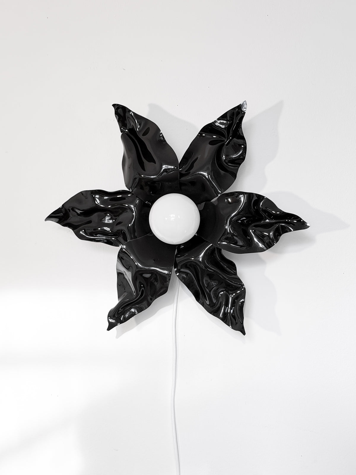 BLACK LILY